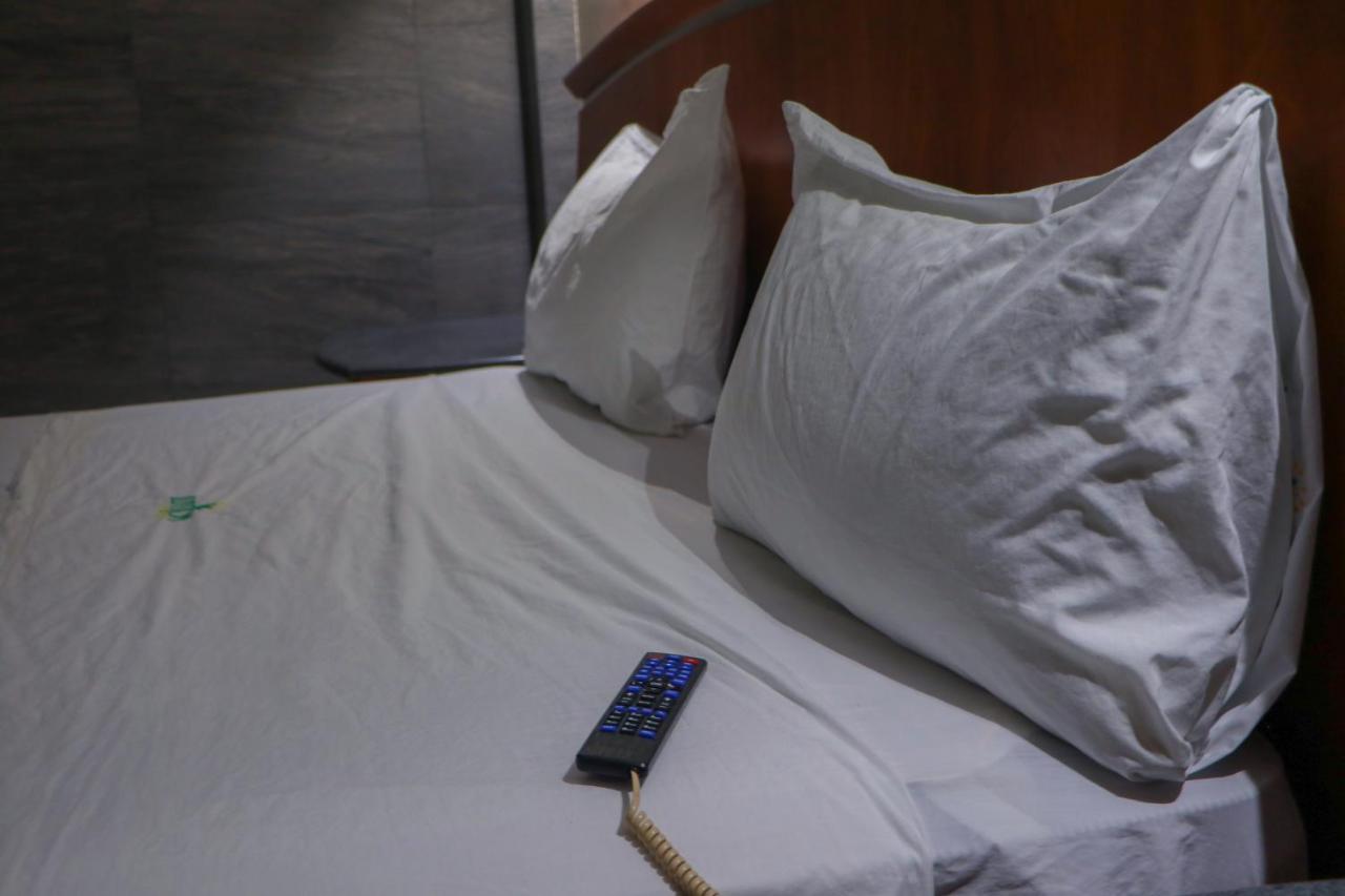 Autohotel Ilussion Cordoba Luaran gambar